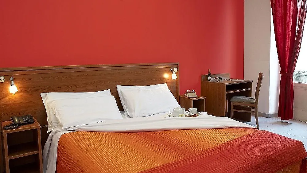 Hotel Trentina Μιλάνο 2*,  Ιταλία