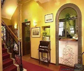Hotel Trentina Milán 2*,