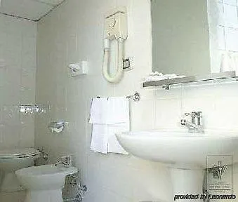 Hotel Trentina Milán 2*,