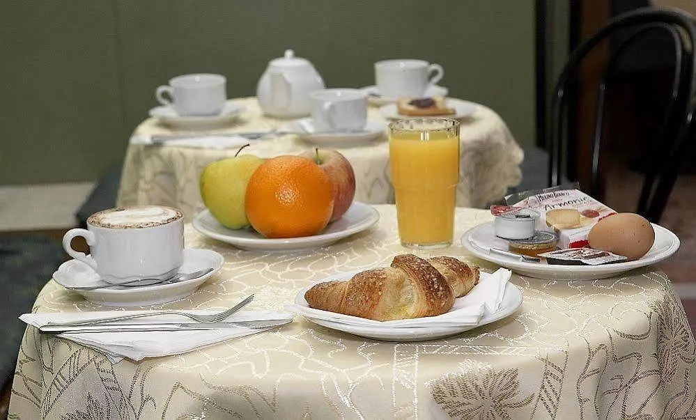 Hotel Trentina Milan